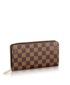 Louis Vuitton Clutch
