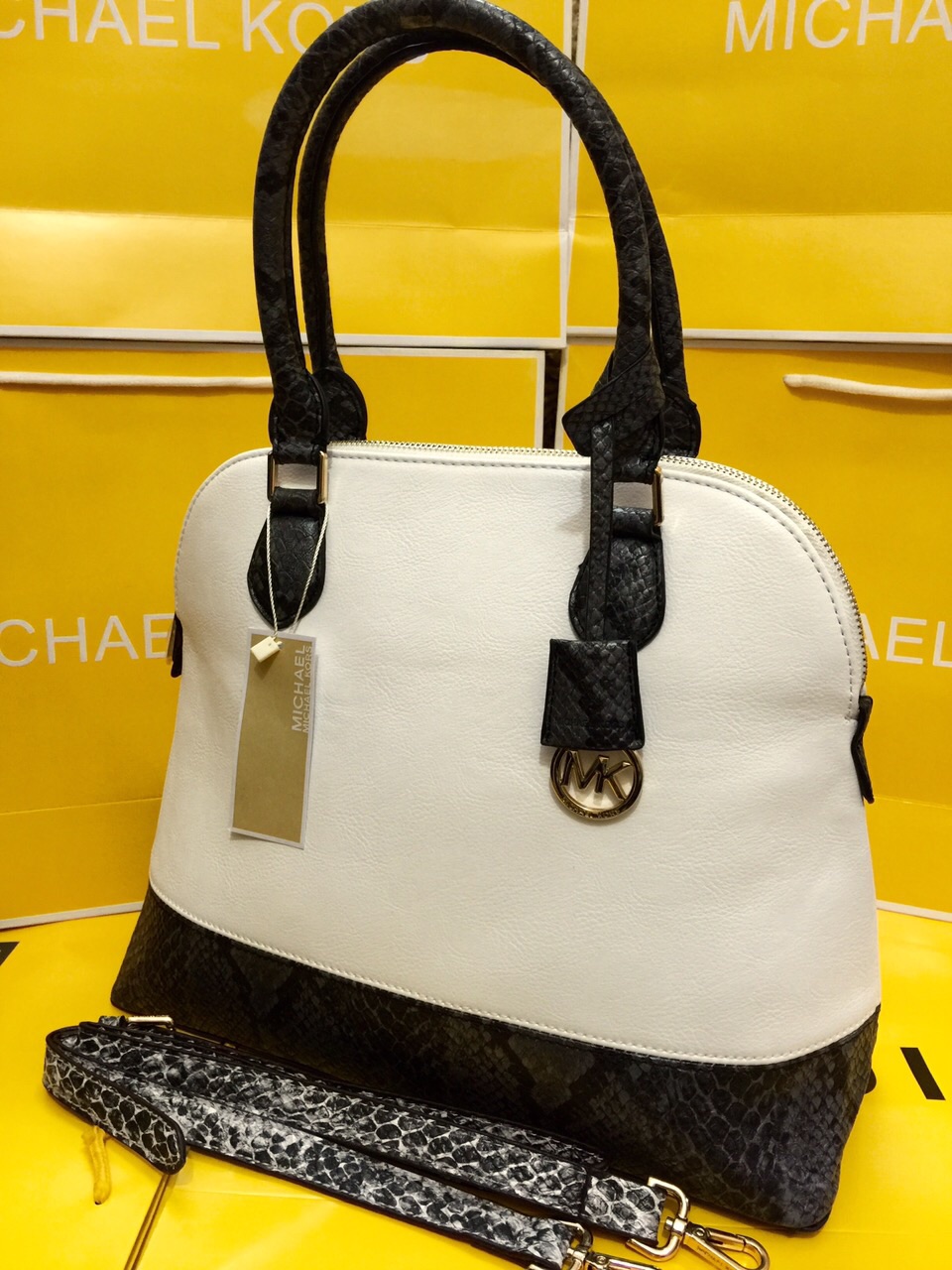 Buy Michael Kors MK Signature Jet Set Grab Shoulder Bag Handbag Tote Purse  at Amazon.in