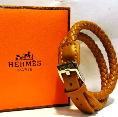 Hermes Clic-Clac H Cream Enamel Gold Plated Bracelet Hermes | TLC-sonthuy.vn