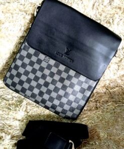 Louis Vuitton Messenger Bags